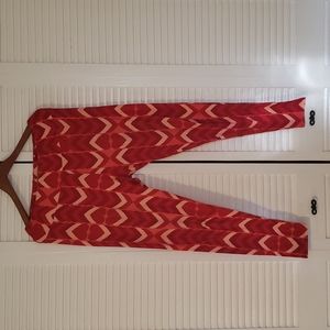 LuLaRoe TC Leggings Pink & Red Hearts Valentine's